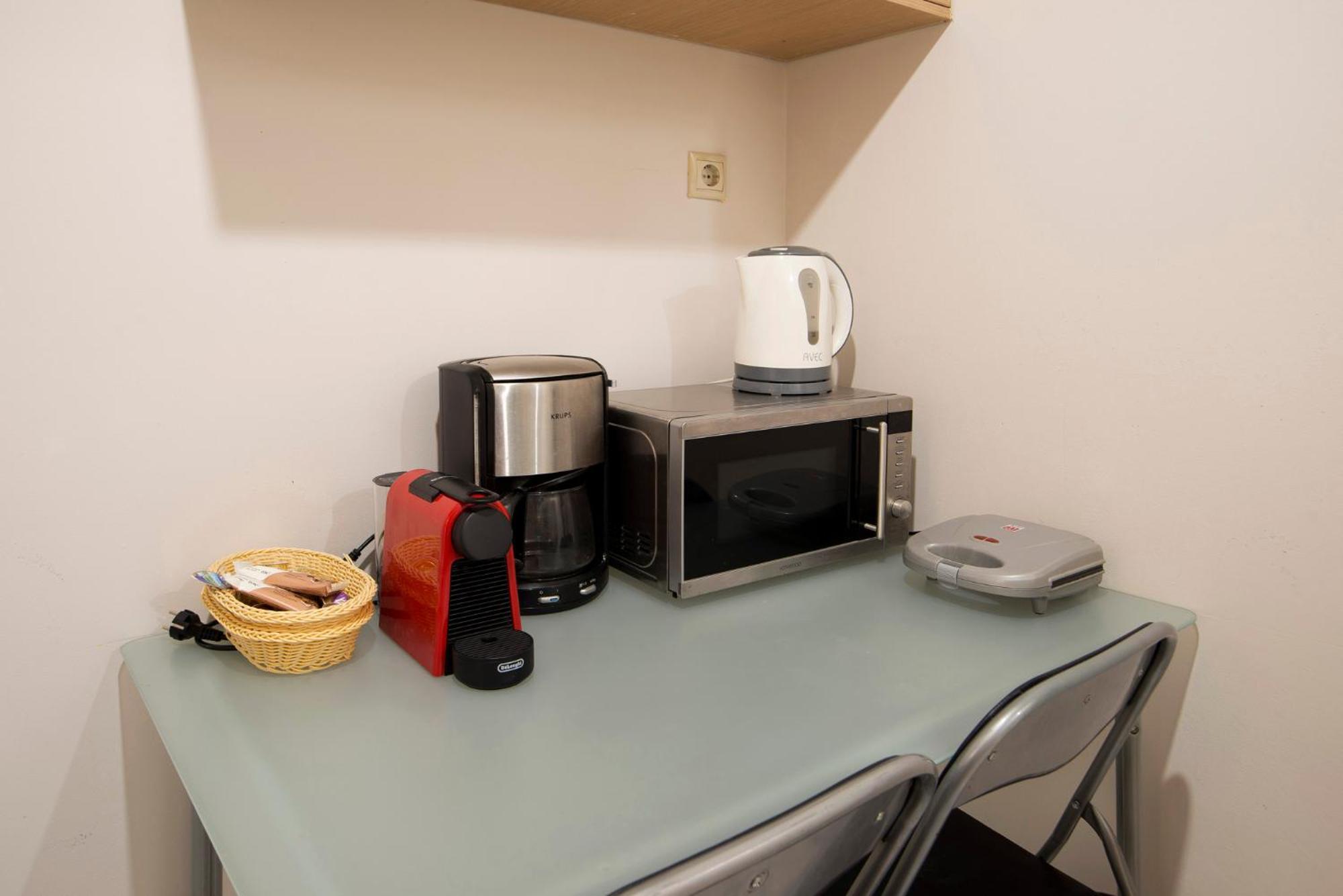 Cozy Studio At Kallithea Атина Екстериор снимка